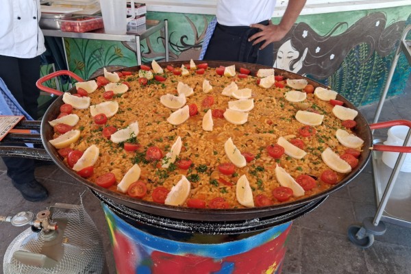 Einmal Paella für alle, bitte?