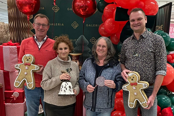 Charity-Wald 2025 bei Galeria Bonn